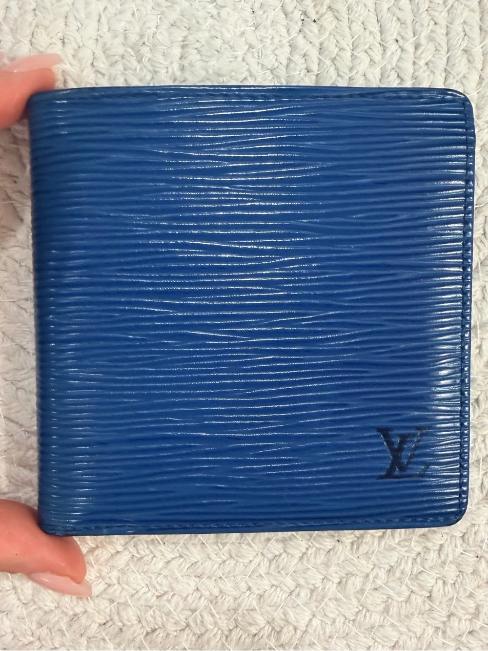 Louis Vuitton Marco Wallet Blue Epi Leather Bifold Wallet - MI0915 | PreLOVED ❣️